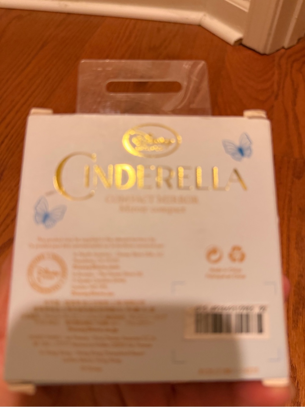 Cinderella Compact Powder - White with Gold Accents